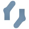 Jeansblå