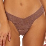 Hanky Panky Daily Lace Low Rise Thong