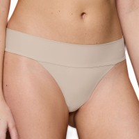 Triumph Body Make-Up Illusion String Triumph Body Make-Up Illusion String