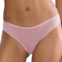 Triumph Signature Sheer Tai Brief Triumph Signature Sheer Tai Brief