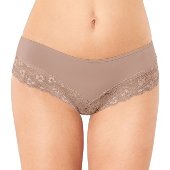 Triumph Trosor Lovely Micro Hipster Beige X-Small Dam | apparel & accessories - clothing - underwear & socks - lingerie | ModeLejon