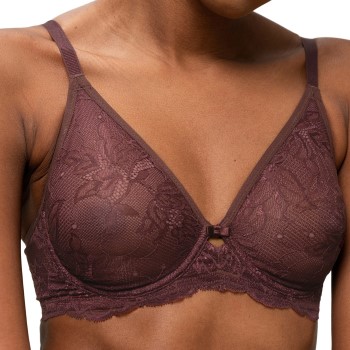 Triumph BH Amourette Charm W02 Vinröd F 90 Dam | apparel & accessories - clothing - underwear & socks - bras | ModeLejon