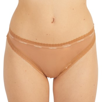 Calvin Klein Trosor Bottoms Up Refresh Thong Ljusbrun polyamid Medium Dam | apparel & accessories - clothing - underwear & socks - lingerie | ModeLejon