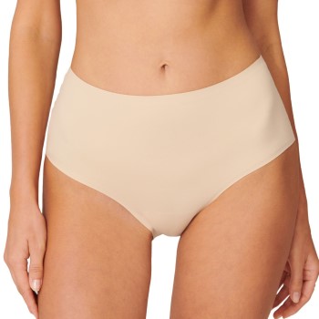 Schiesser Trosor Invisible Soft Maxi Brief Beige 42 Dam | apparel & accessories - clothing - underwear & socks - lingerie | ModeLejon