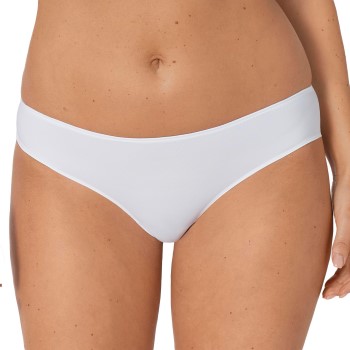 Triumph Trosor Lovely Micro Brazilian Thong Vit Medium Dam | apparel & accessories - clothing - underwear & socks - lingerie | ModeLejon