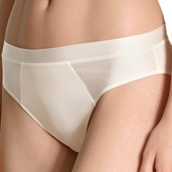 Läs mer om Calida Trosor Cate Regular Brief Creme bomull Small Dam