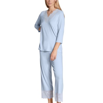 Läs mer om Calida Elegant Dreams Medium Short Pyjama Ljusblå modal X-Small Dam