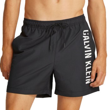 Calvin Klein Badbyxor Medium Swim Shorts Intense Power Svart polyester 3XL Herr | apparel & accessories - clothing - swimwear | ModeLejon