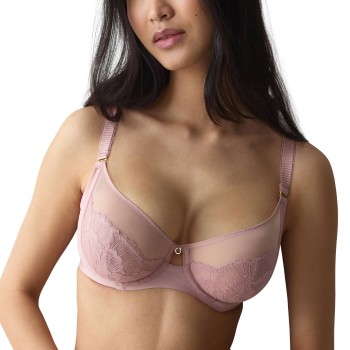 Triumph Love In Lace Wired Bra